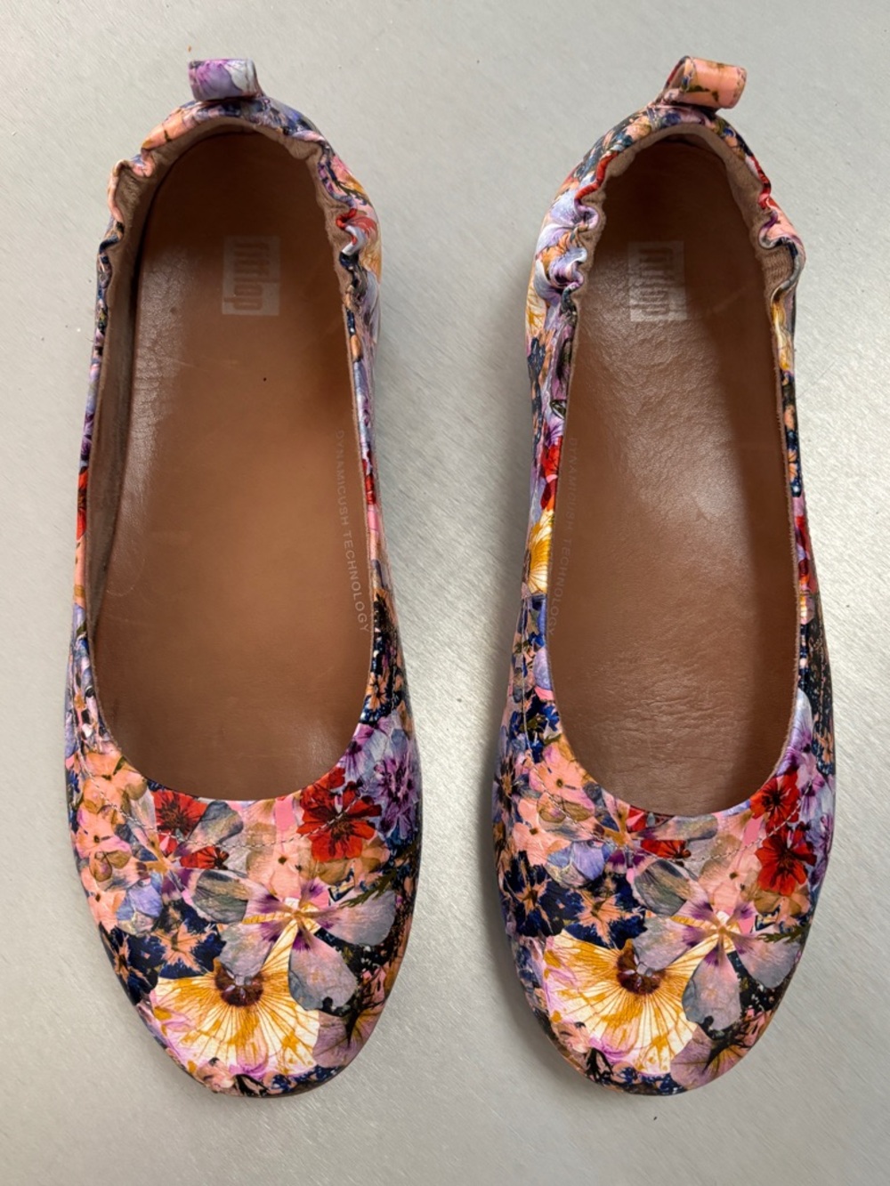 Fitflop Floral print flats 39 - 8.5
